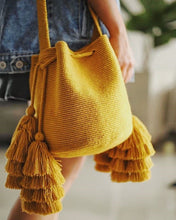 chila Handmade Rola mustard bag